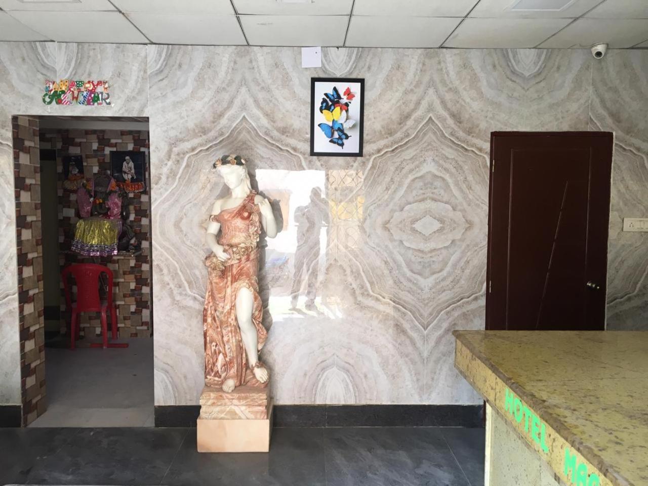 Hotel Maa Kamakhya Пури Экстерьер фото